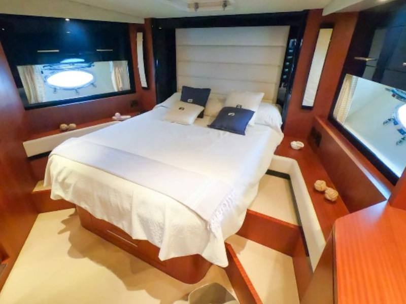 Book yachts online - motorboat - Riva Slendida 72 - Babluc - rent