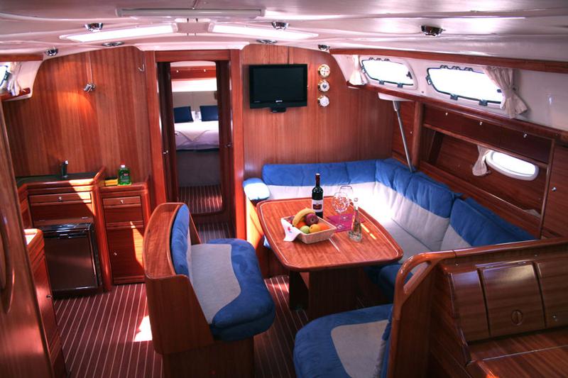 Book yachts online - sailboat - Bavaria 46 C - MH 19 - rent