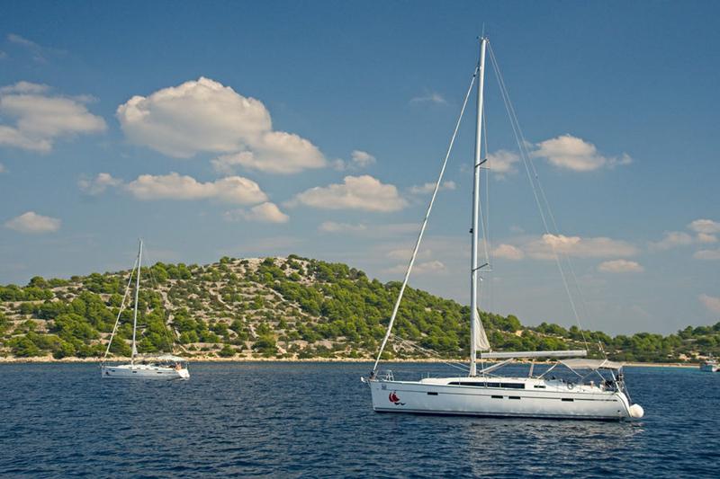 Book yachts online - sailboat - Bavaria 46 CN - MH 37 - rent