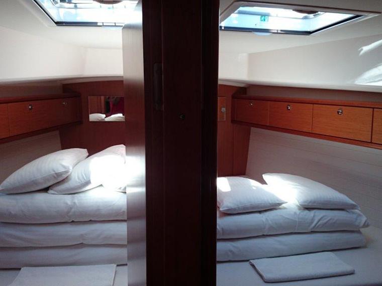 Book yachts online - sailboat - Bavaria 46 CN - MH 43 - rent