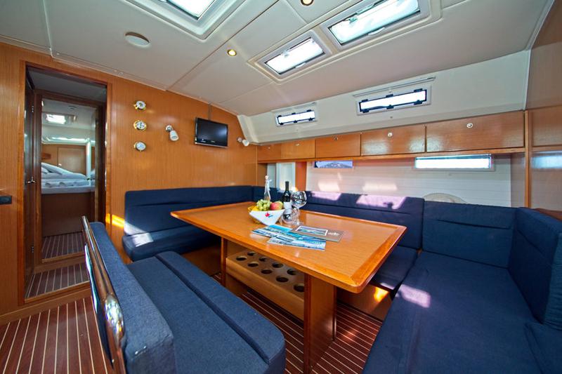 Book yachts online - sailboat - Bavaria 50 C - MH 29 - rent