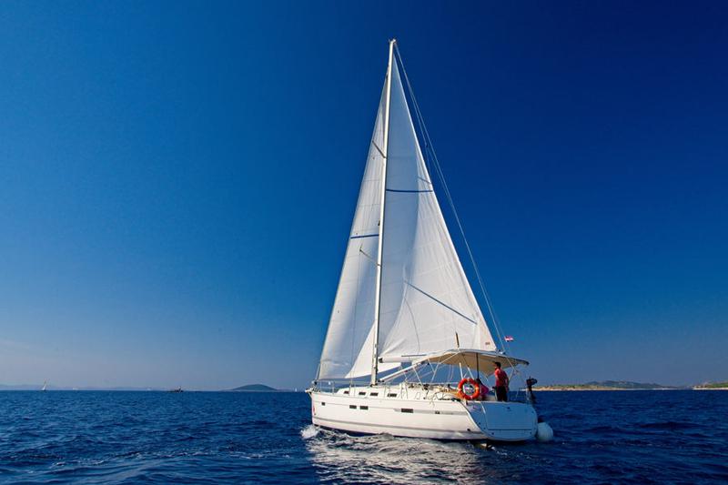 Book yachts online - sailboat - Bavaria 45 C - MH 35 - rent