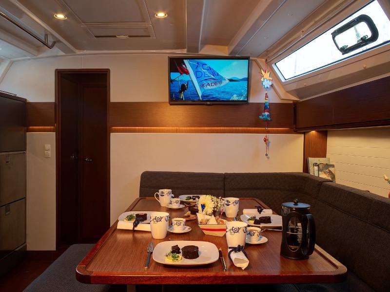 Book yachts online - sailboat - Bavaria Cruiser 46 Style - MARLIN - rent