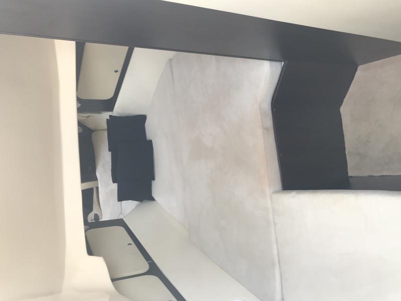 Book yachts online - motorboat - Magazzu' M11 Coupe - Ice Beat - rent