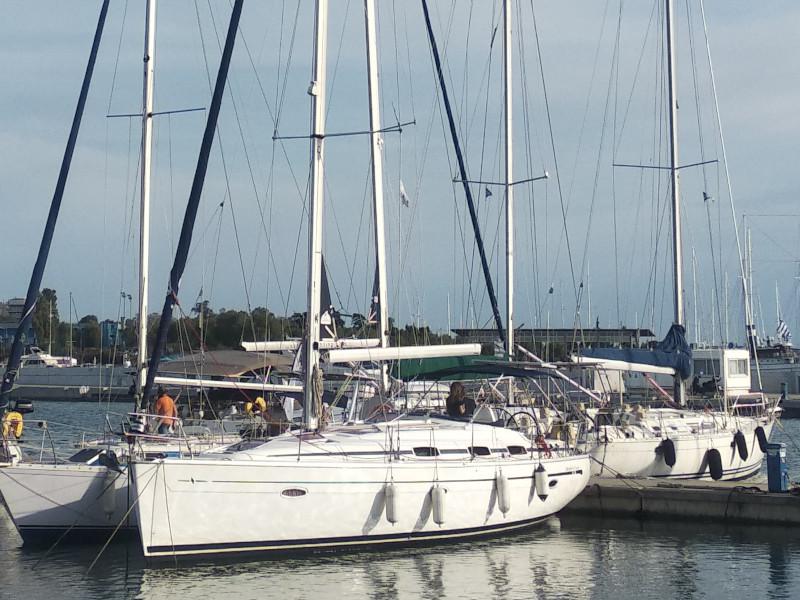 Book yachts online - sailboat - Bavaria 39 Cruiser - Fluid I  - rent