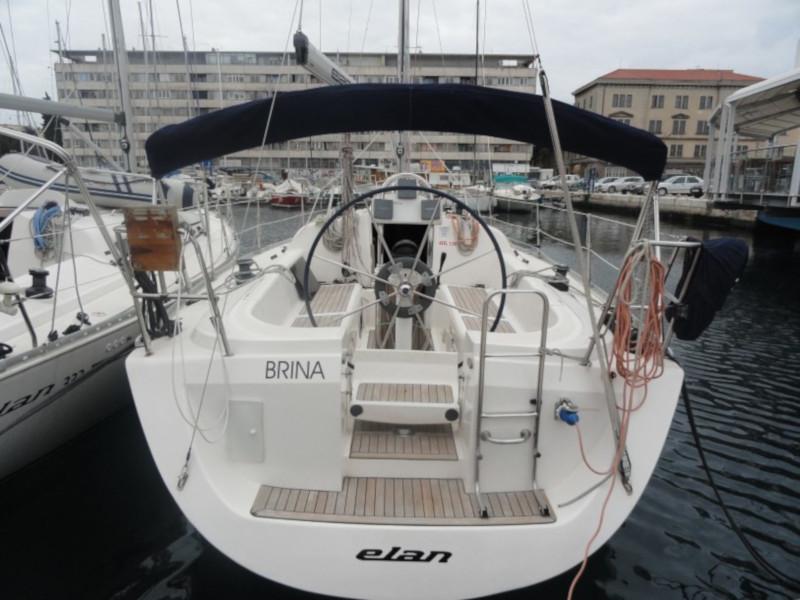 Book yachts online - sailboat - Elan 333 - Brina - rent