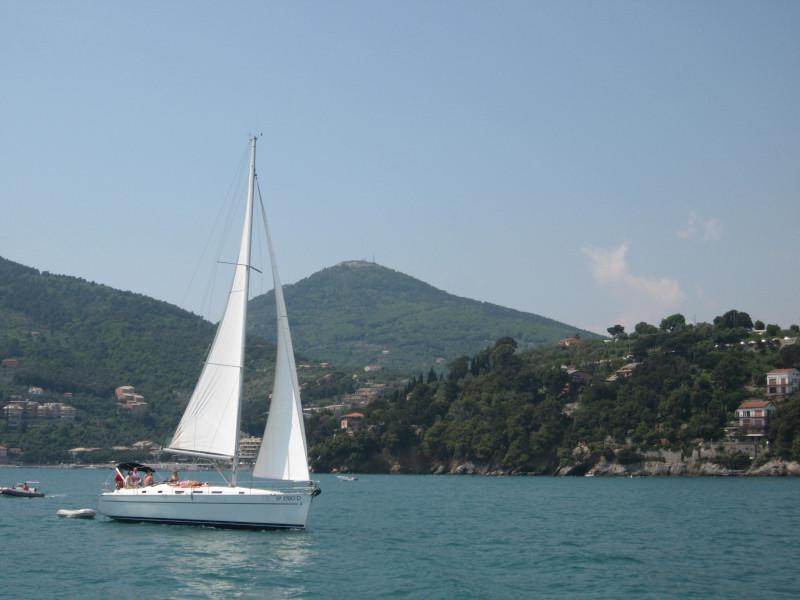 Book yachts online - sailboat - Cyclades 43.3 - Tecno Sail - rent
