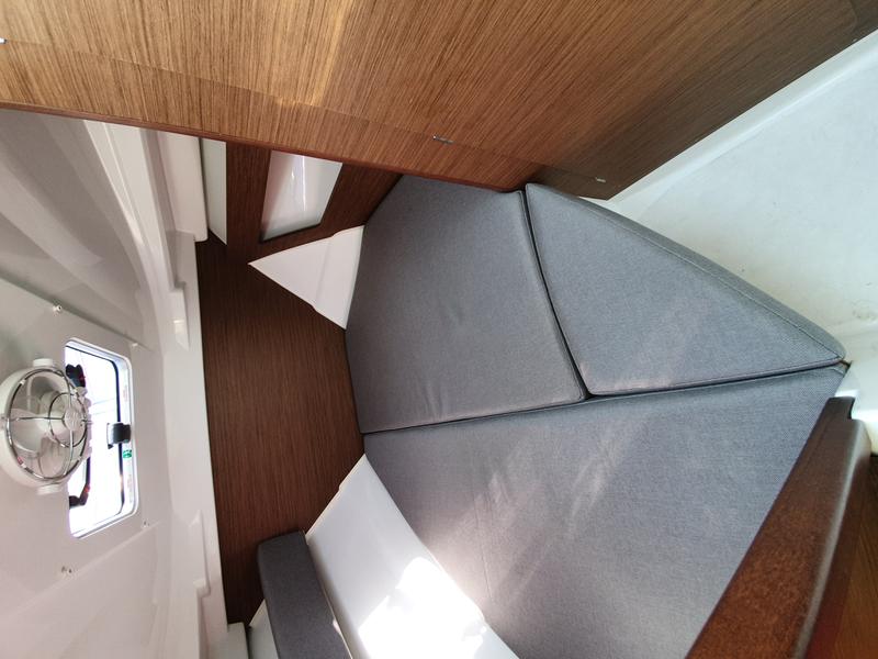 Book yachts online - motorboat - Merry Fisher 795 - Nemo - rent