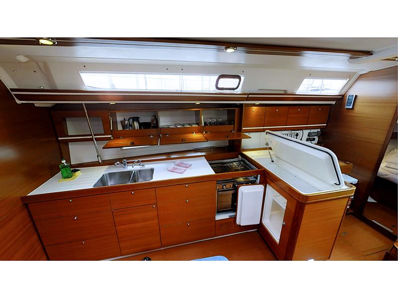 Book yachts online - sailboat - Dufour 445 Grand Large - Furioso - rent