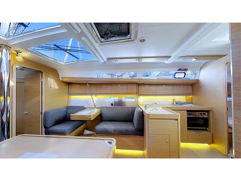 Book yachts online - sailboat - Dufour 412 Grand large - Sofia - rent