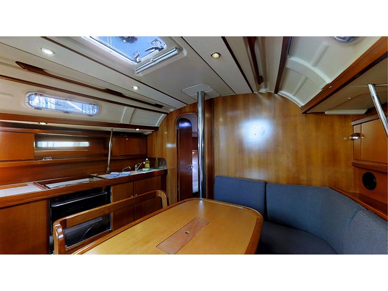 Book yachts online - sailboat - Dufour 385 Grand Large - Marta  - rent