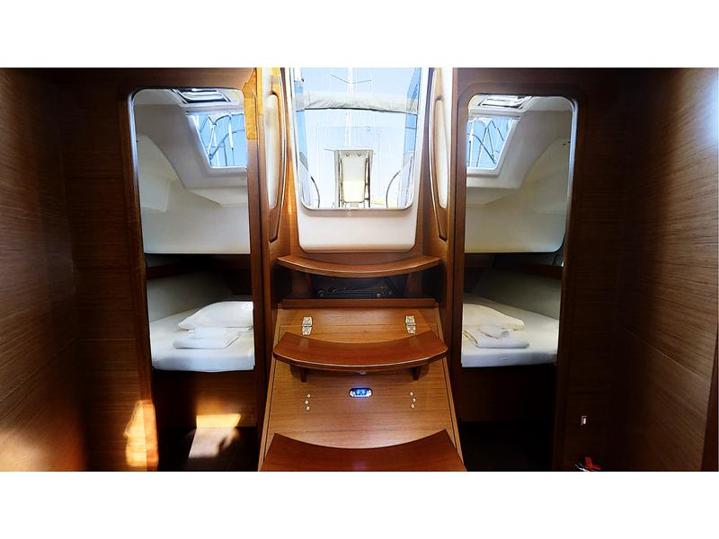 Book yachts online - sailboat - Dufour 460 Grand Large - Katajina AC/Gen - rent