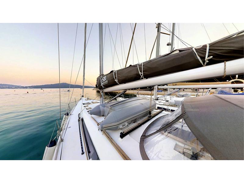 Book yachts online - sailboat - Dufour 520 Grand Large - Maestoso - rent
