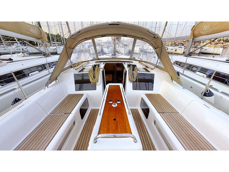 Book yachts online - sailboat - Dufour 412 Grand large - Tessa - rent