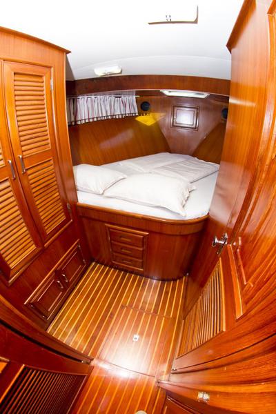 Book yachts online - motorboat - Staryacht 1670 - Holiday  - rent