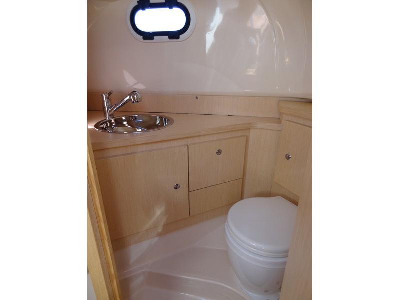 Book yachts online - motorboat - MAR-CO e-motion 32 - Marco - rent