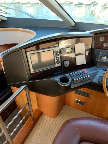 Book yachts online - motorboat - Manhattan 50 - Aviator - rent