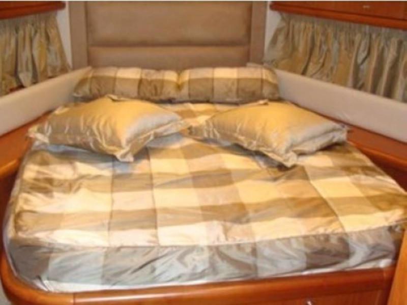 Book yachts online - motorboat - Manhattan 50 - Aviator - rent