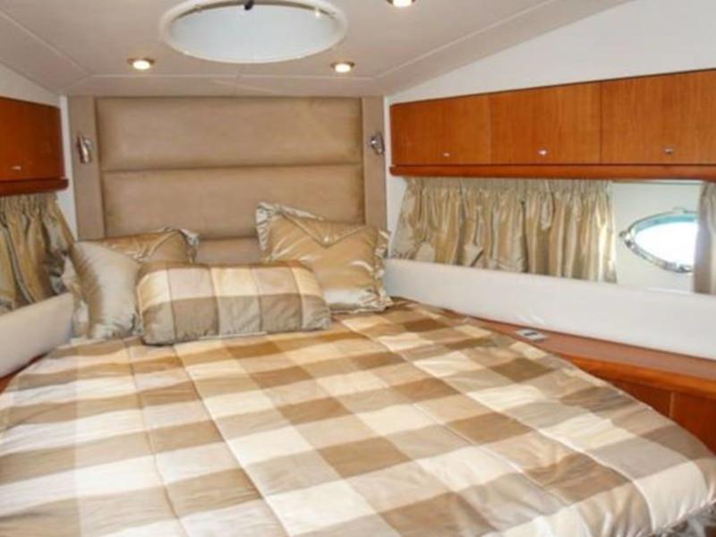 Book yachts online - motorboat - Manhattan 50 - Aviator - rent