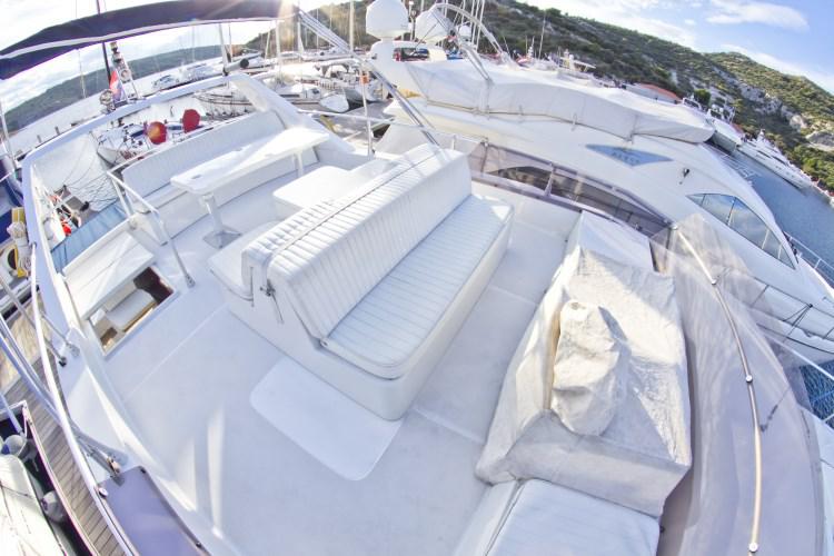Book yachts online - motorboat - Ferretti 52-7 - Odysseus  - rent