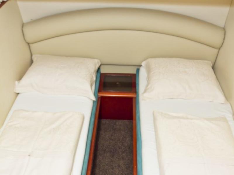 Book yachts online - motorboat - Princess 480 - Carpe Diem  - rent