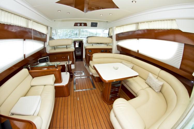 Book yachts online - motorboat - Jeanneau Prestige 46 Fly - Day Dreamer  - rent