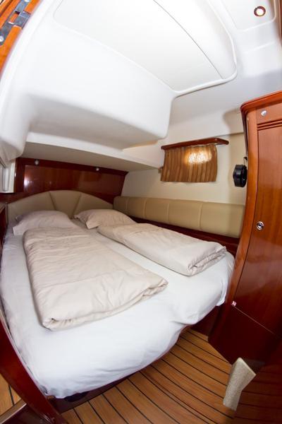 Book yachts online - motorboat - Jeanneau Prestige 46 Fly - Day Dreamer  - rent