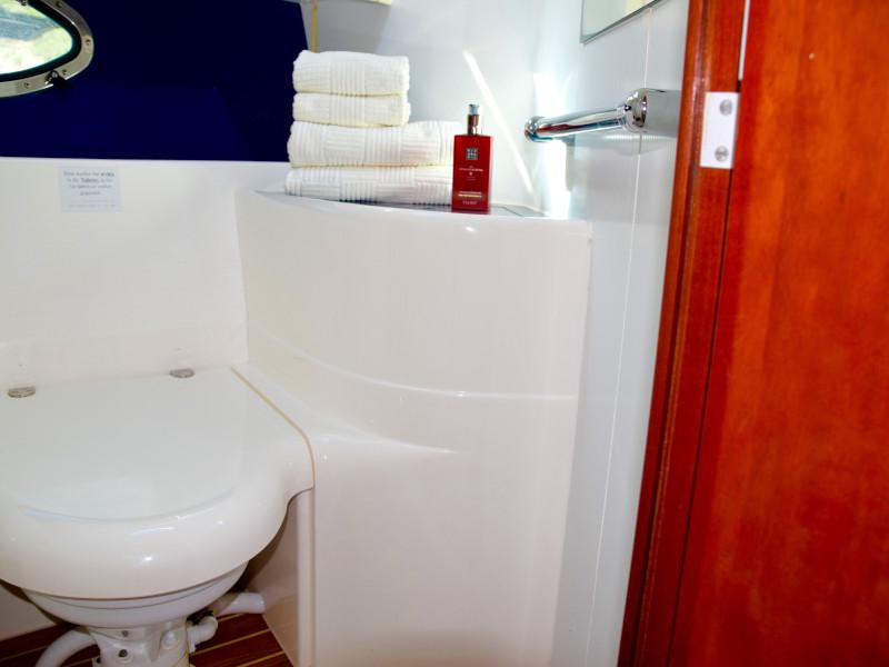 Book yachts online - motorboat - Fairline Targa 48 - H.I.T.   - rent
