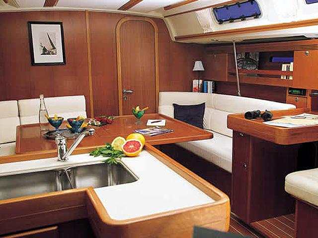 Book yachts online - sailboat - Dufour 44 - Yeti - rent