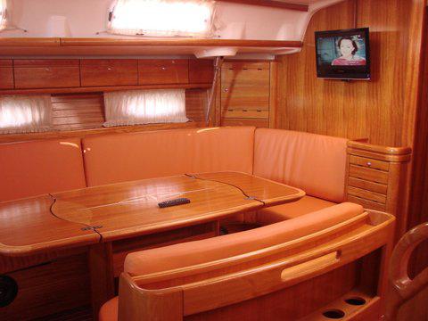 Book yachts online - sailboat - Bavaria 50 - Franciska - rent