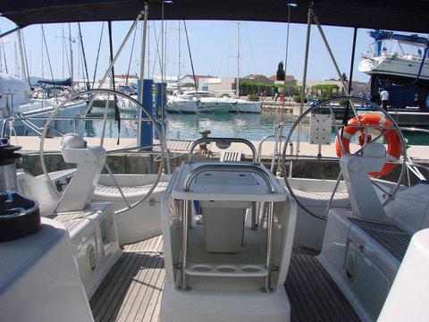 Book yachts online - sailboat - Sun Odyssey 45 - Adriana - rent