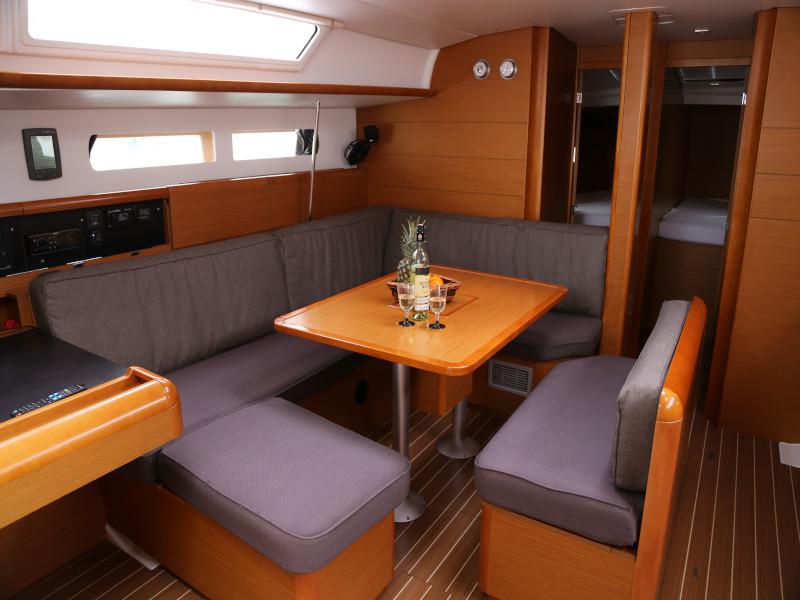 Book yachts online - sailboat - Sun Odyssey 479 - Manci - rent