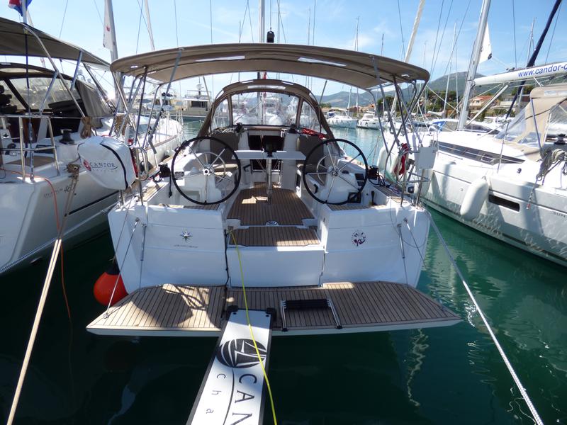 Book yachts online - sailboat - Sun Odyssey 389 - VACSKAMATI - rent