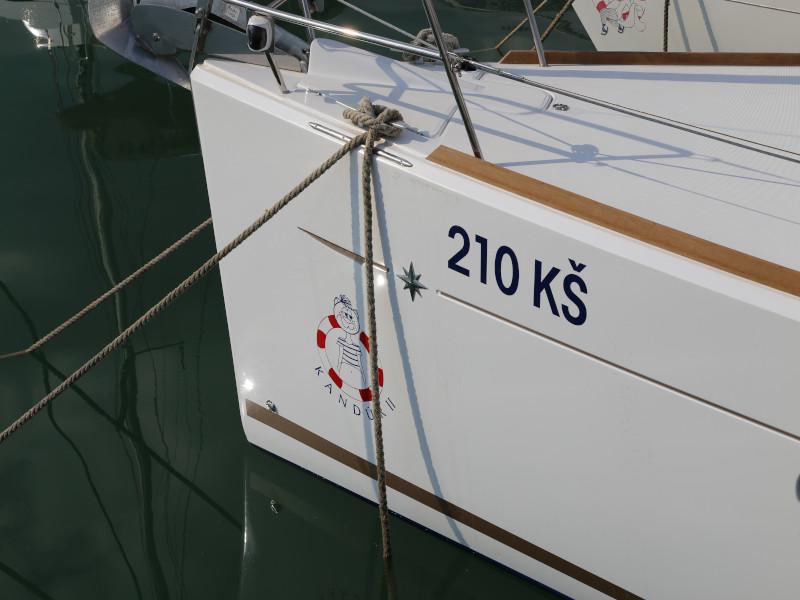 Book yachts online - sailboat - Sun Odyssey 419 - Kandur II  - rent