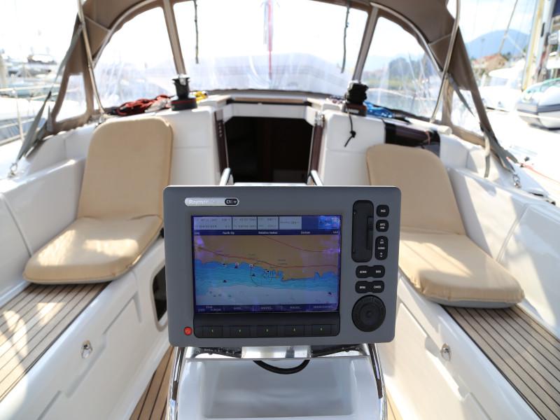 Book yachts online - sailboat - Sun Odyssey 419 - Kandur II  - rent