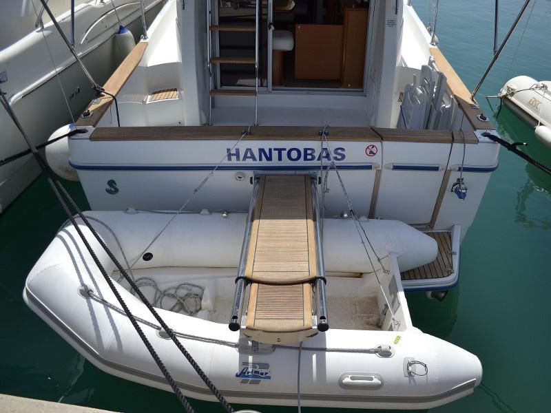 Book yachts online - motorboat - Antares 10.80 - Hantobas - rent