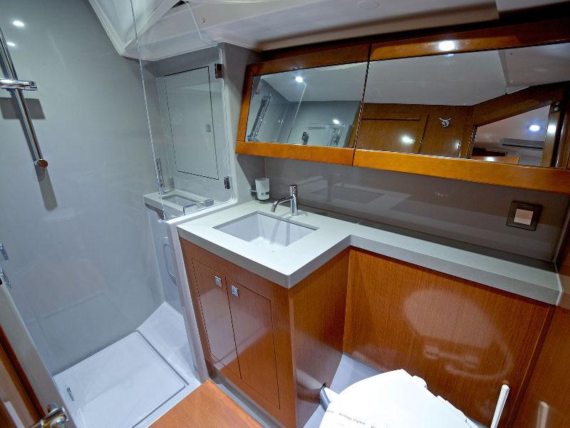 Book yachts online - sailboat - Beneteau Oceanis 55 - ANTIOPA - rent