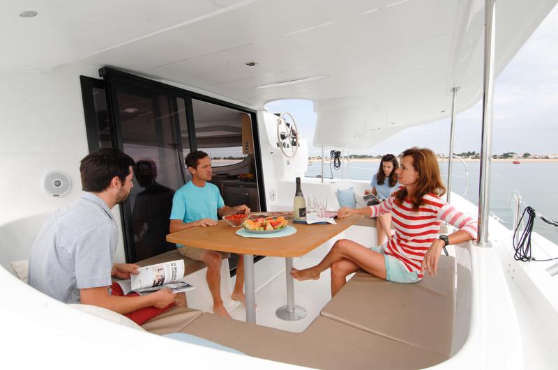 Book yachts online - catamaran - Lipari 41 Quatuor - Mirada - rent
