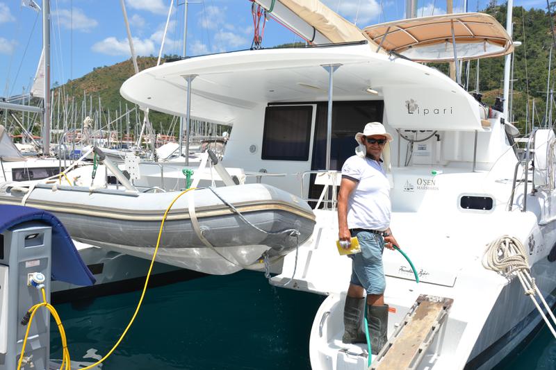 Book yachts online - catamaran - Lipari 41 Quatuor - Mirada - rent