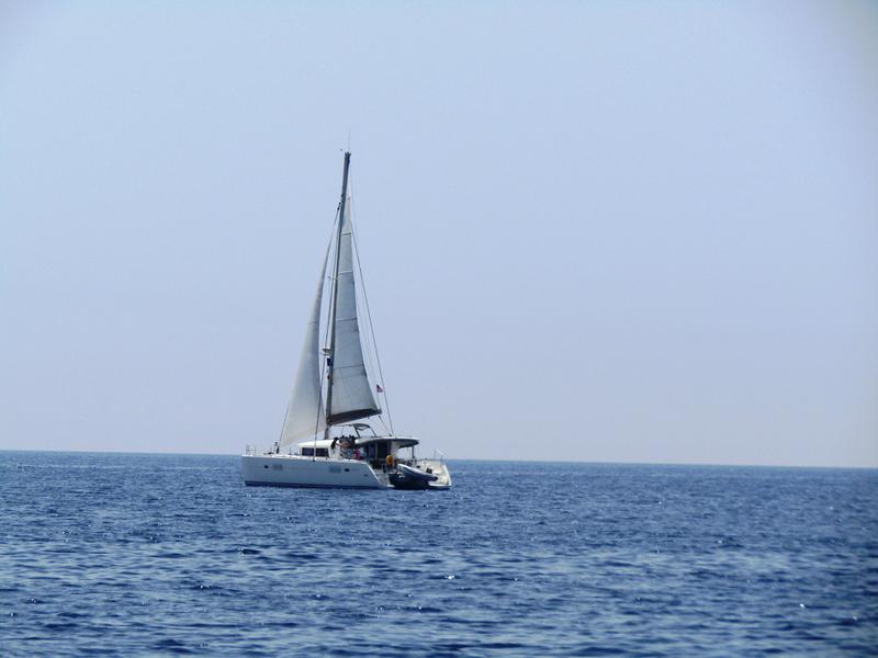 Book yachts online - catamaran - Lagoon 400 - Winnie - rent