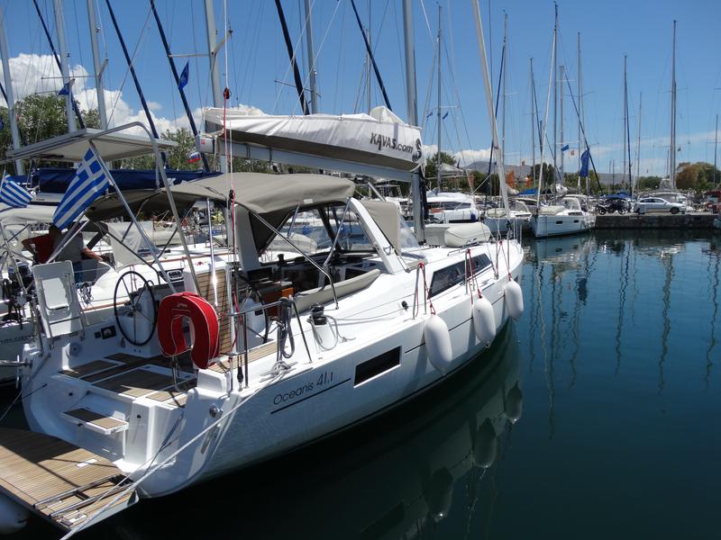 Book yachts online - sailboat - Oceanis 41.1 - KOS 41.7 - rent