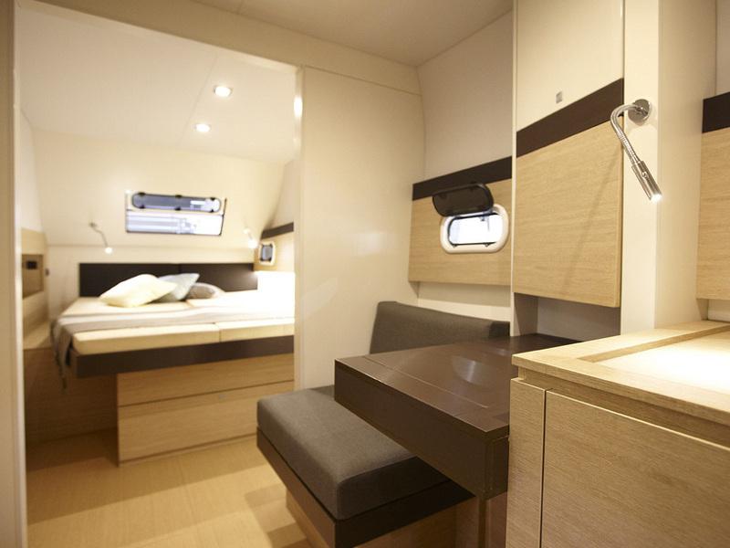 Book yachts online - catamaran - Bali 4.3 - KOS 43.1 - rent