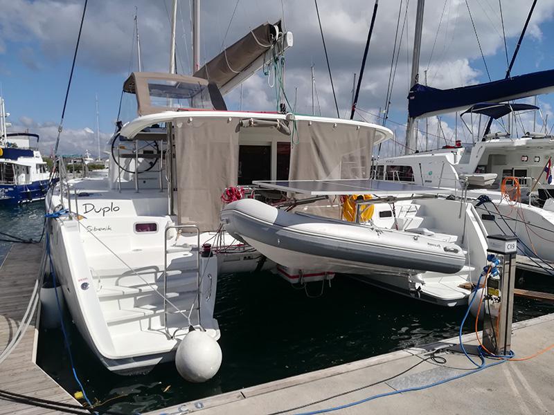 Book yachts online - catamaran - Lagoon 400 - Duplo (Mainsail 2018, Solar panel) - rent