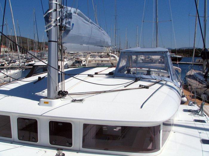 Book yachts online - catamaran - Lagoon 400 - Duplo (Mainsail 2018, Solar panel) - rent