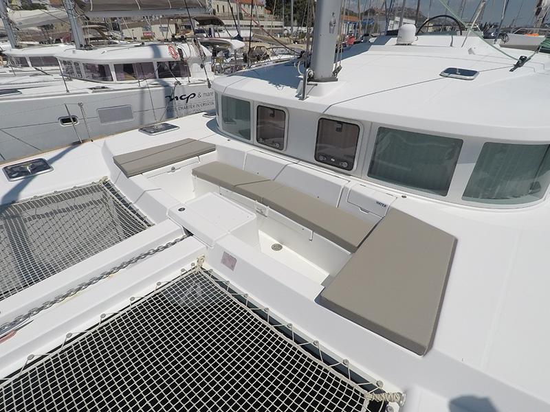 Book yachts online - catamaran - Lagoon 440 - Coco Jumbo (Solar panel) - rent