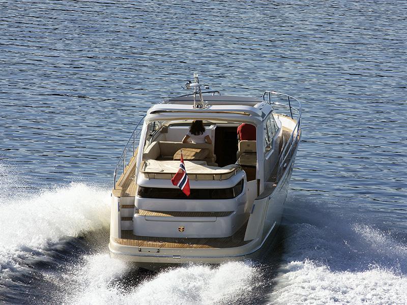 Book yachts online - motorboat - Marex 370 ACC - Fily (AC, Generator, Bowthruster, Sterntruster) - rent