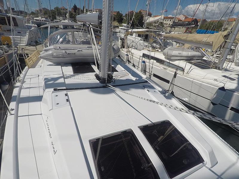 Book yachts online - sailboat - Hanse 458 - Summer wind - BT - rent