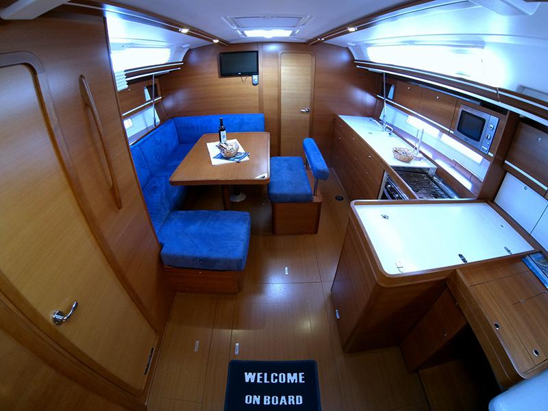 Book yachts online - sailboat - Dufour 445 GL - Prggino II - BT - rent