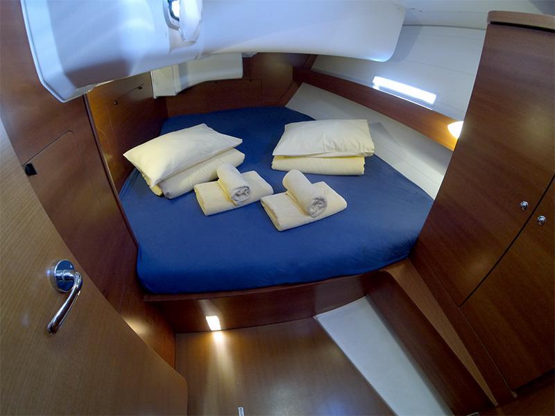 Book yachts online - sailboat - Dufour 445 GL - Prggino II - BT - rent