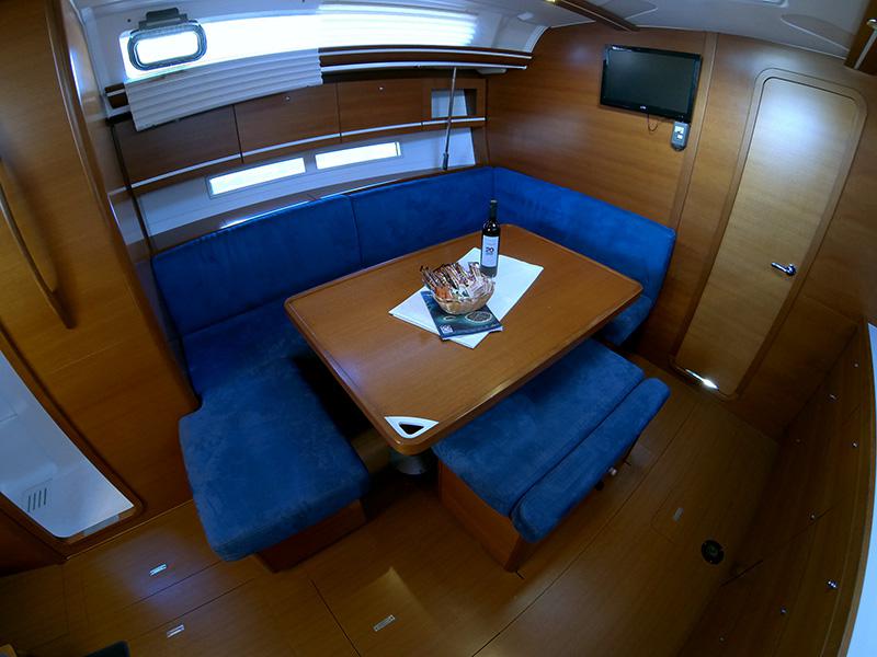 Book yachts online - sailboat - Dufour 445 GL - Prggino II - BT - rent
